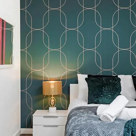 شقة Duplex Penthouse In Leeds - Sleeps 4 ليدز